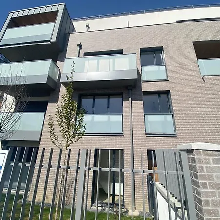 Le 138 * Issy-les-Moulineaux